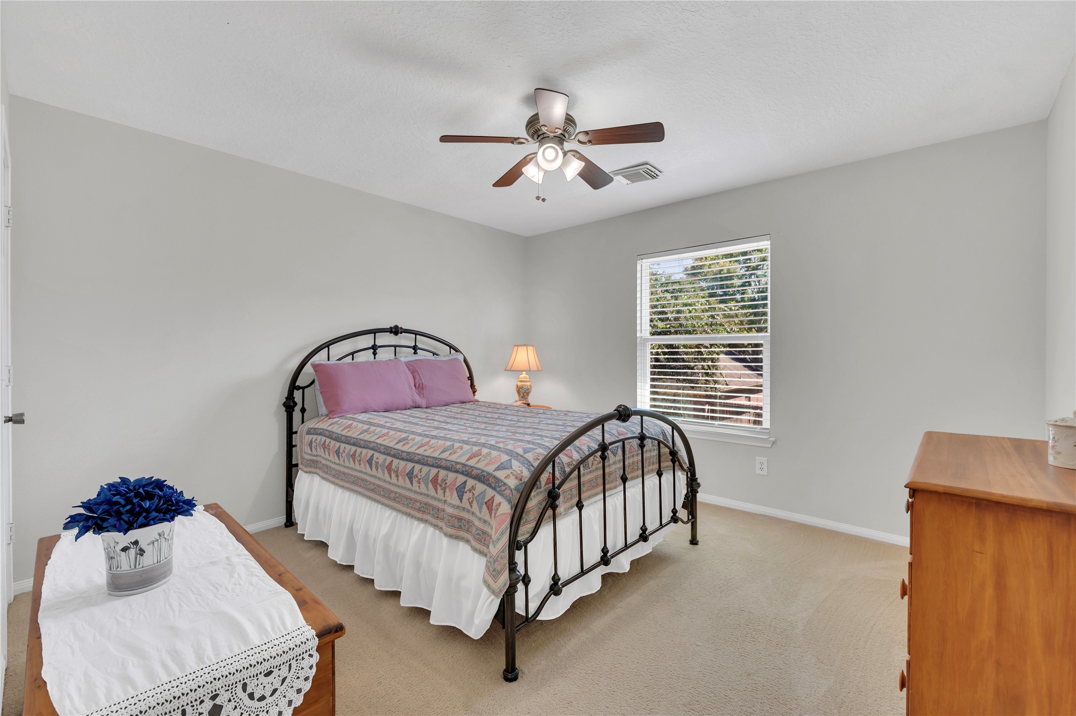 6506 Acorn Court, Pearland, TX 77584