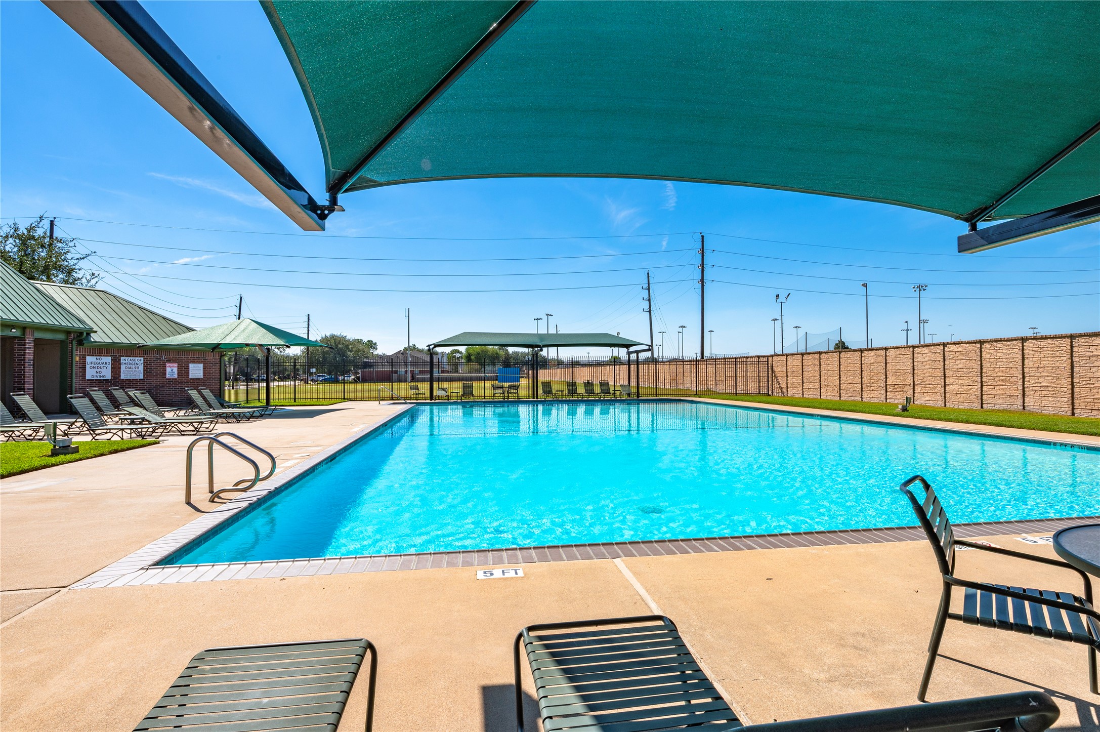 6506 Acorn Court, Pearland, TX 77584