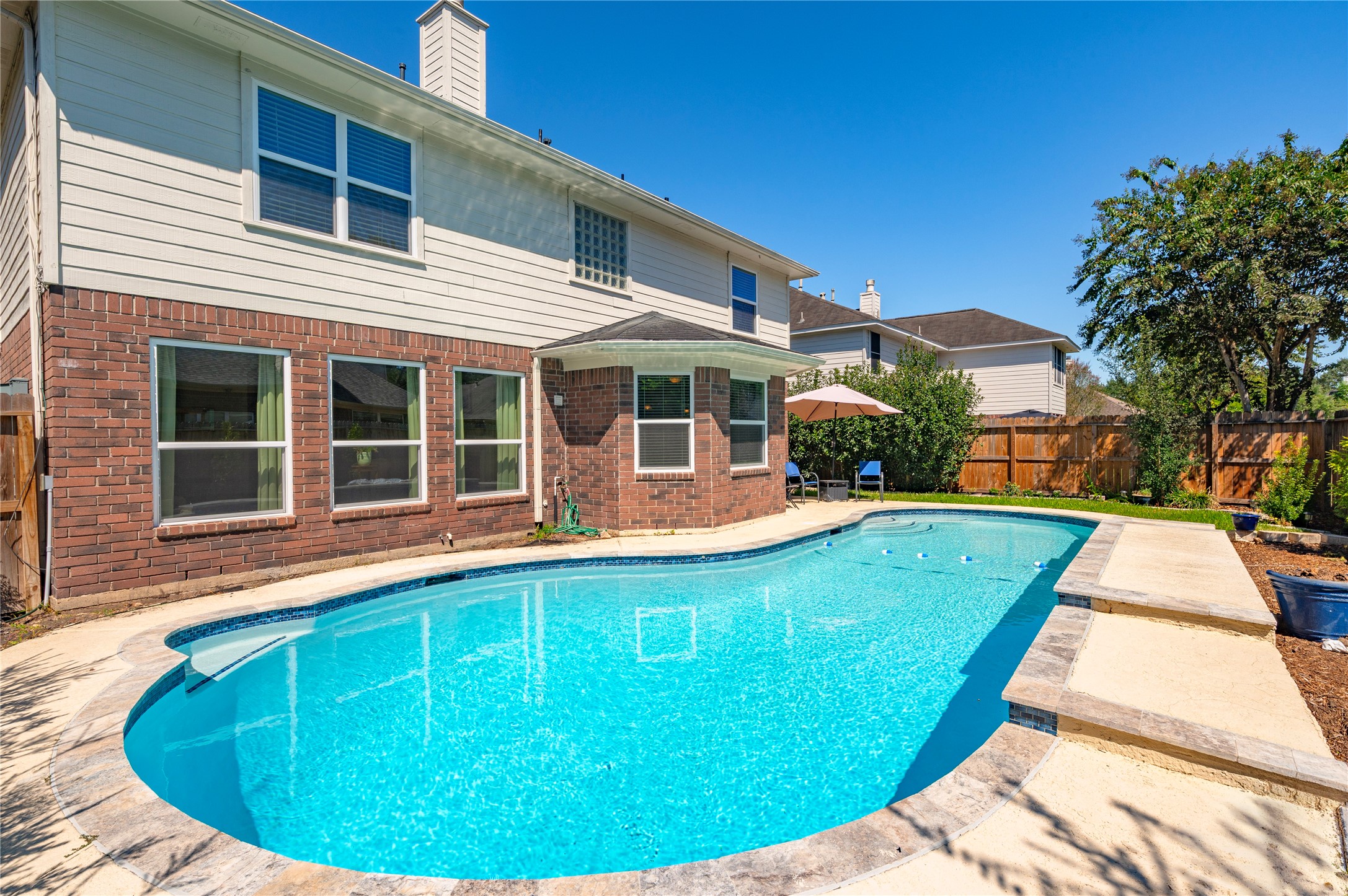 6506 Acorn Court, Pearland, TX 77584