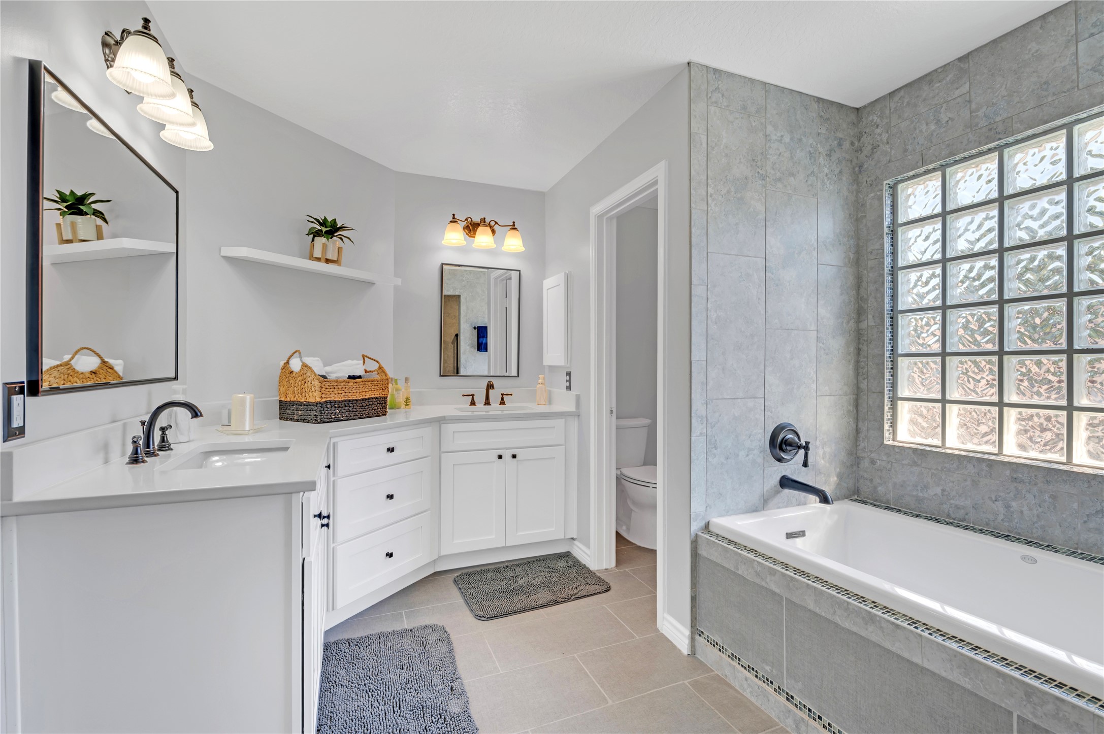 6506 Acorn Court, Pearland, TX 77584
