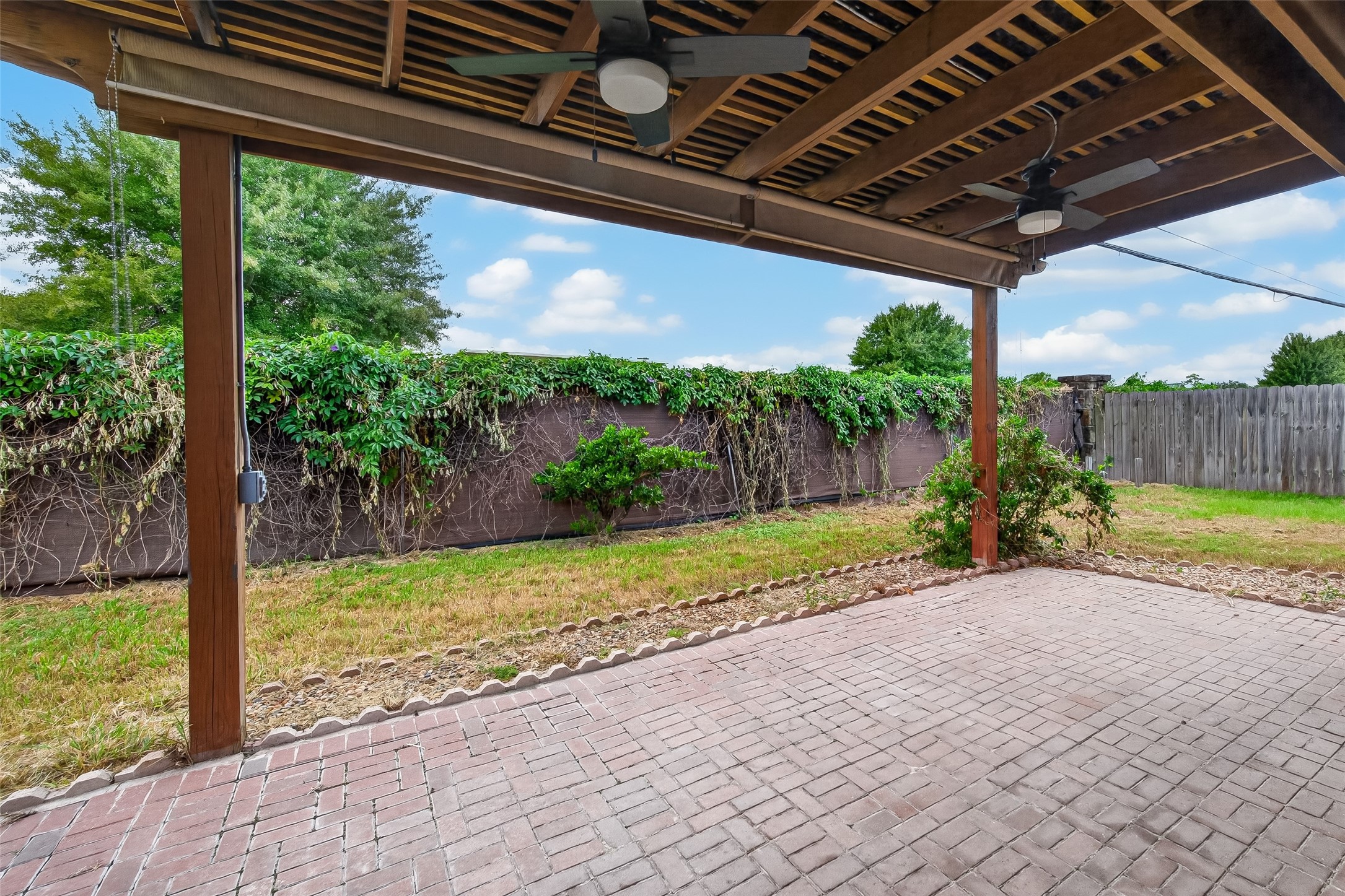 18623 Polo Meadow Drive, Humble, TX 77346