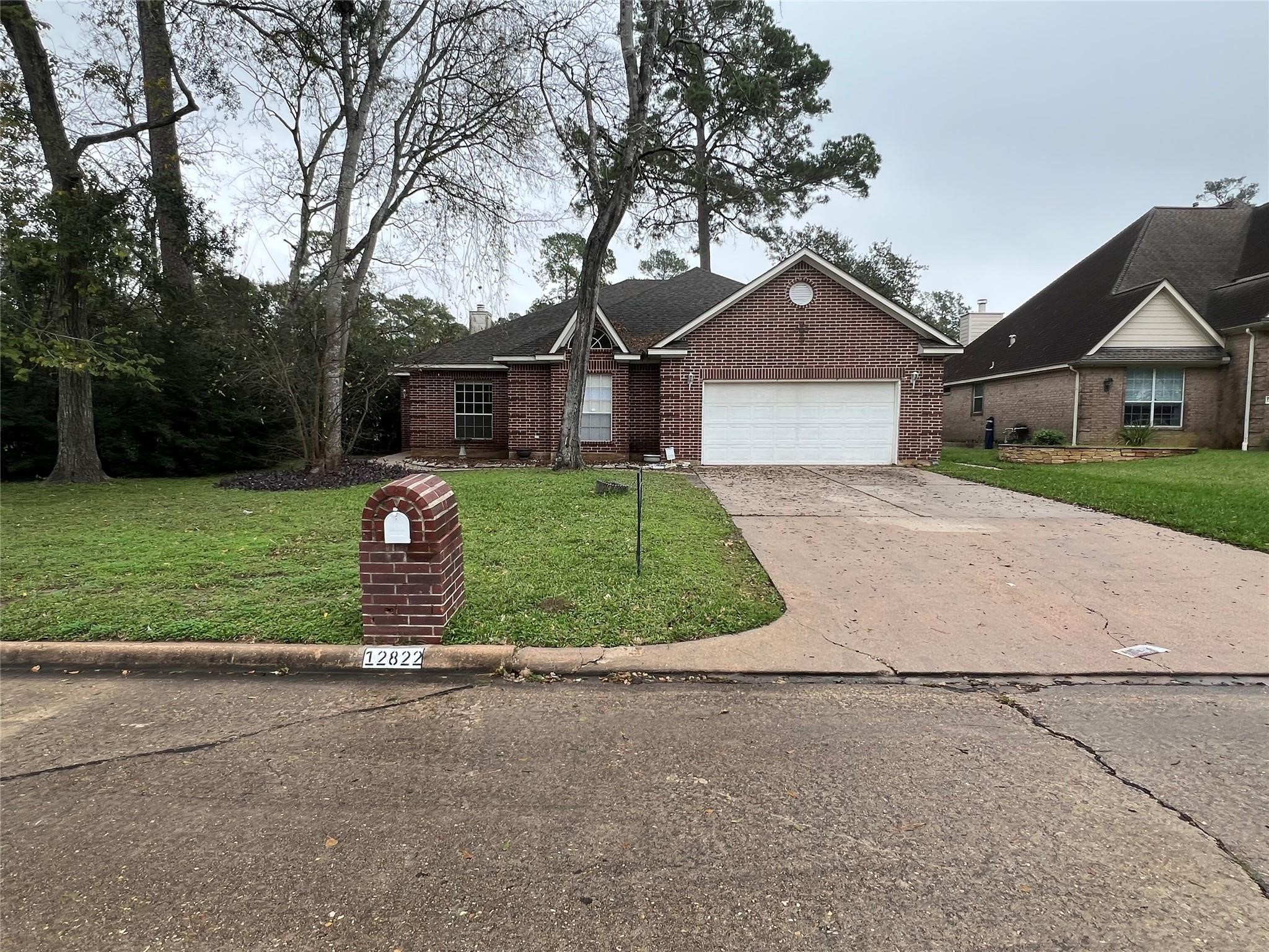12822 Bonnywood Lane, Cypress, TX 77429
