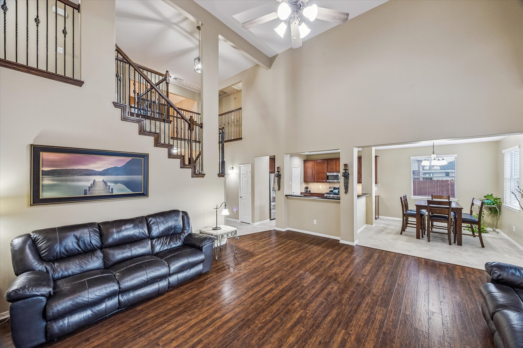2209 Tracy Way, Deer Park, TX 77536