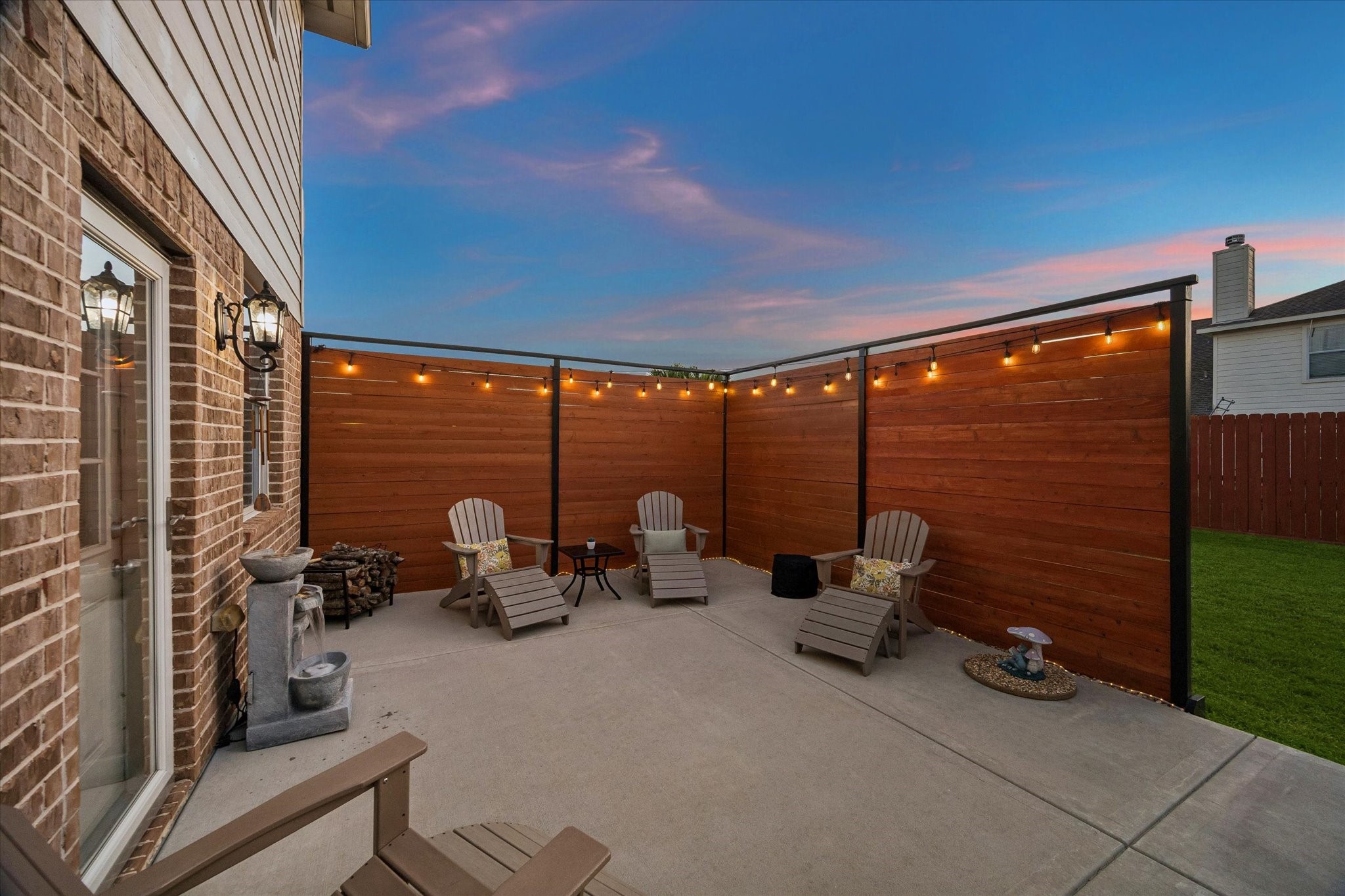 2209 Tracy Way, Deer Park, TX 77536