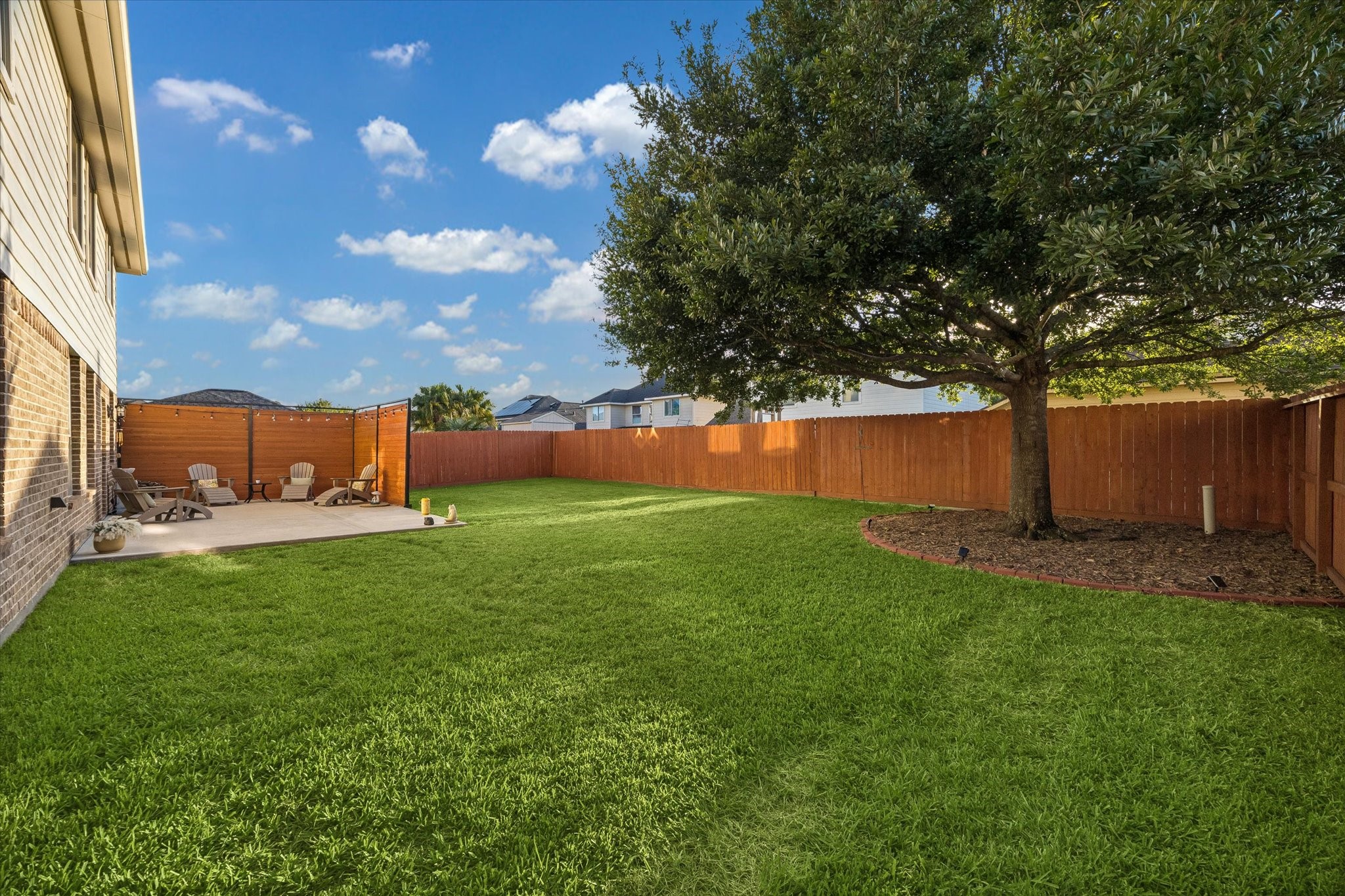 2209 Tracy Way, Deer Park, TX 77536