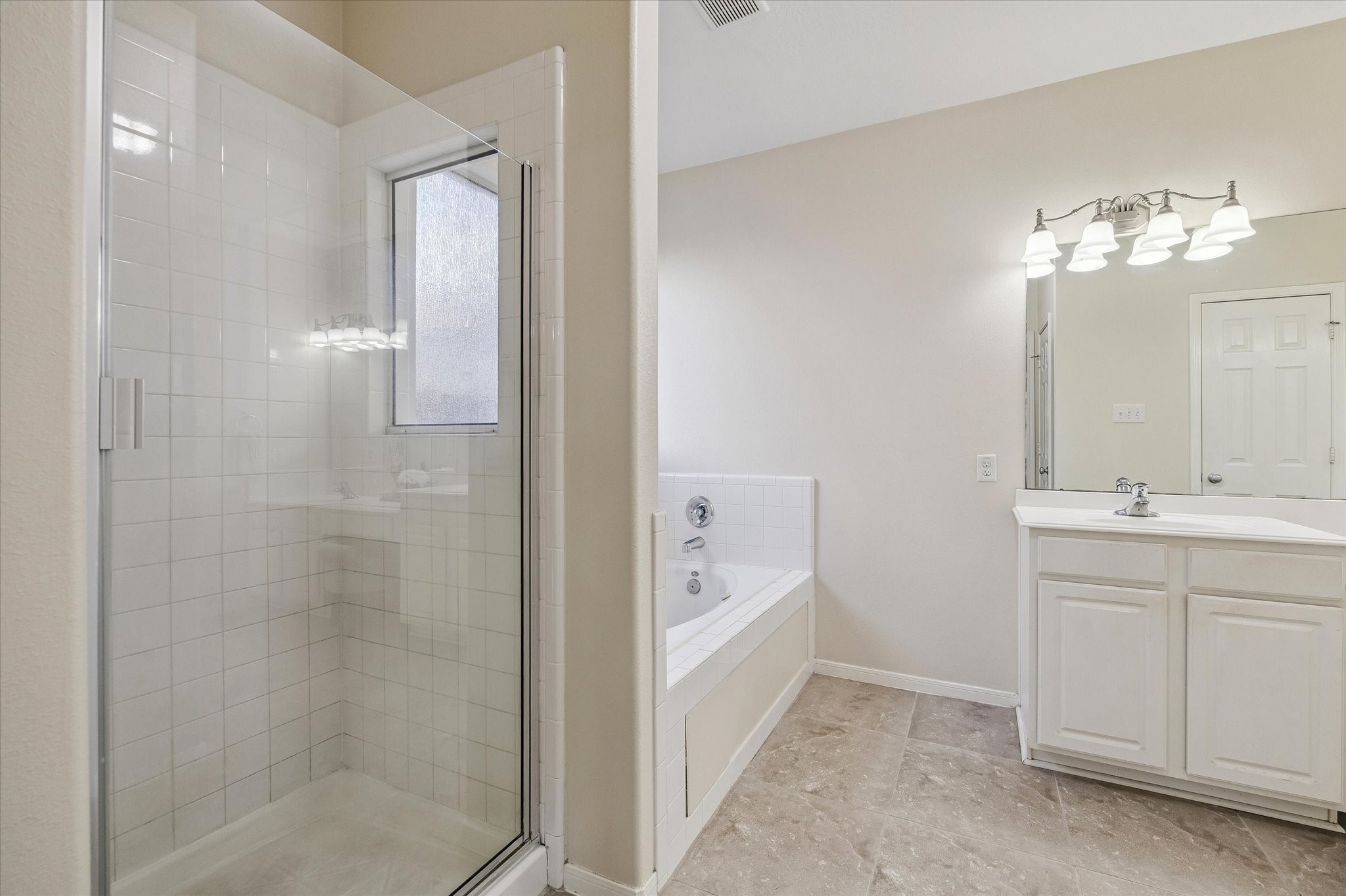 2209 Tracy Way, Deer Park, TX 77536