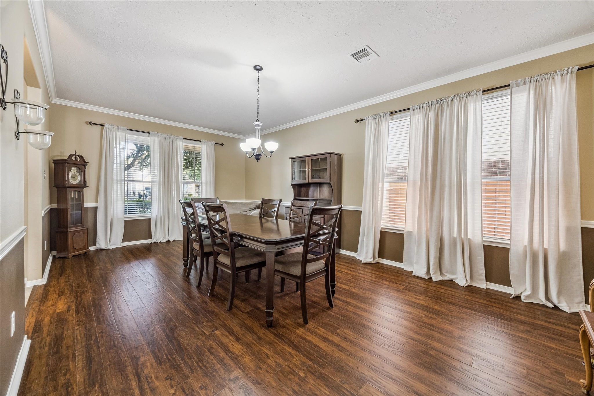2209 Tracy Way, Deer Park, TX 77536
