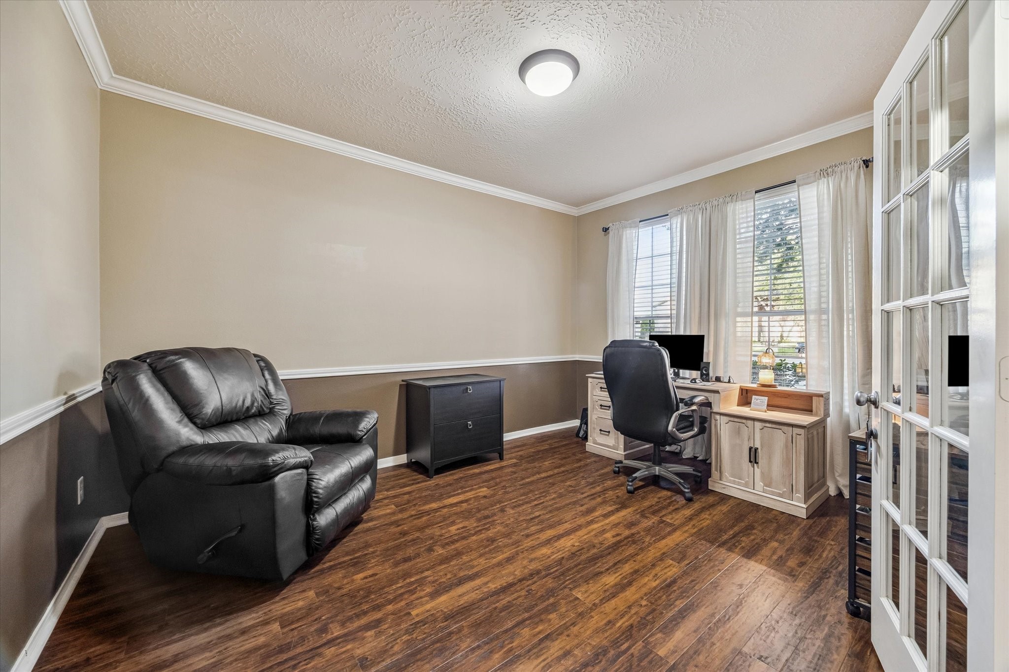 2209 Tracy Way, Deer Park, TX 77536