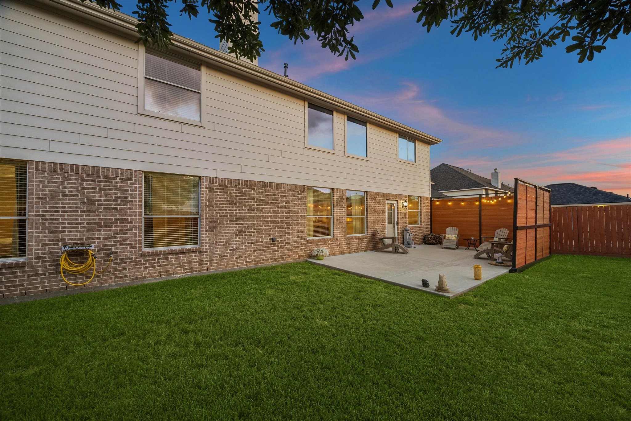 2209 Tracy Way, Deer Park, TX 77536