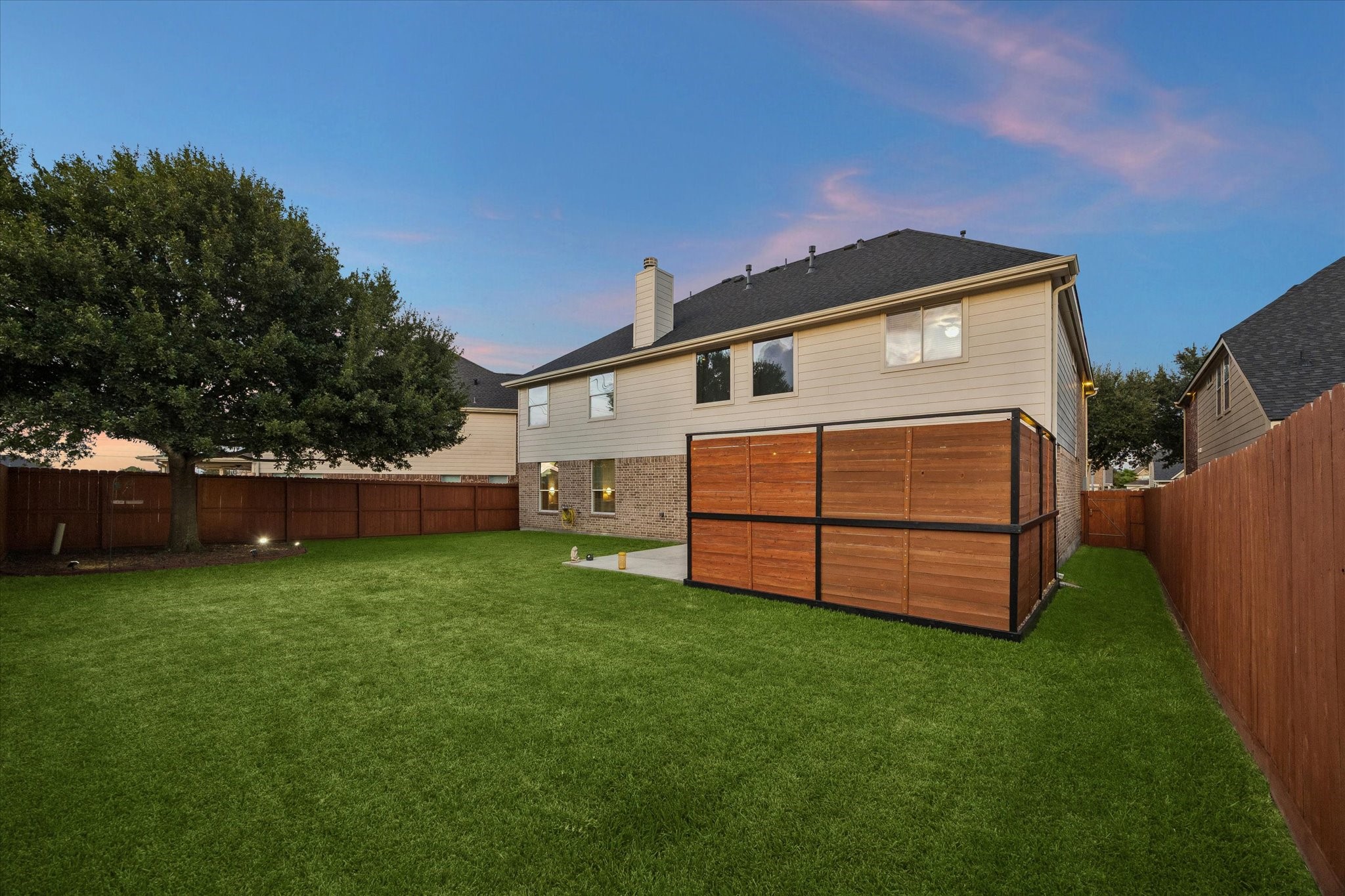 2209 Tracy Way, Deer Park, TX 77536