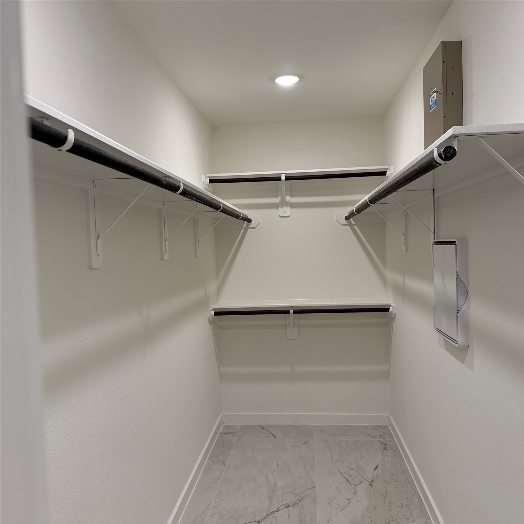 Walk in Closet