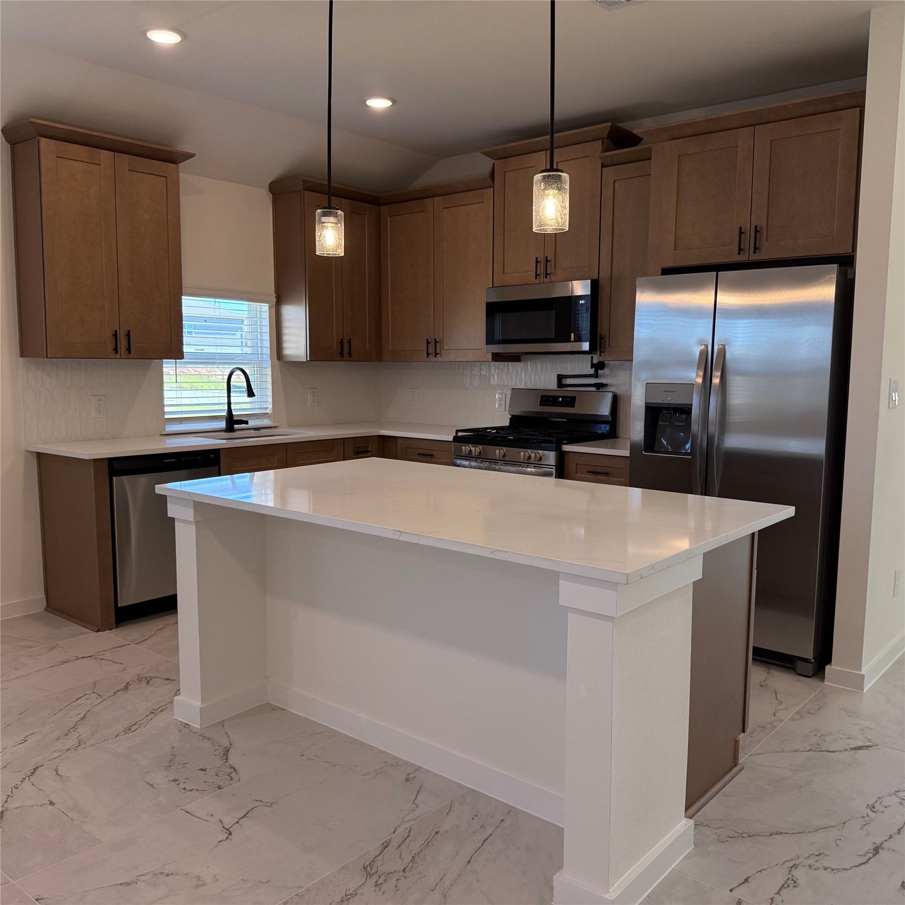 3511 Sago Palm Drive, Manvel, TX 77578