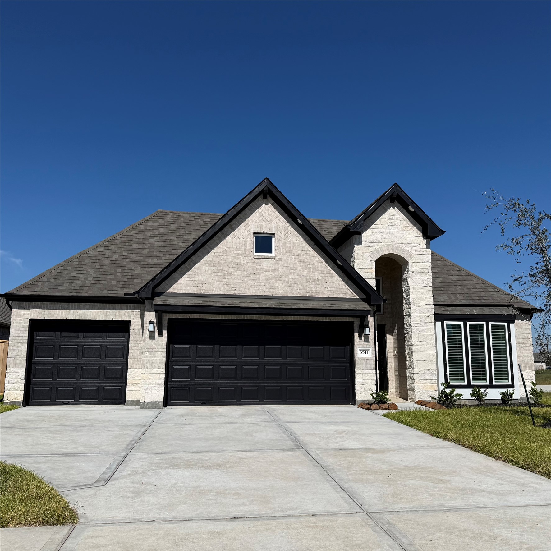 3511 Sago Palm Drive, Manvel, TX 77578 3511 Sago Palm Drive, Manvel, TX 77578