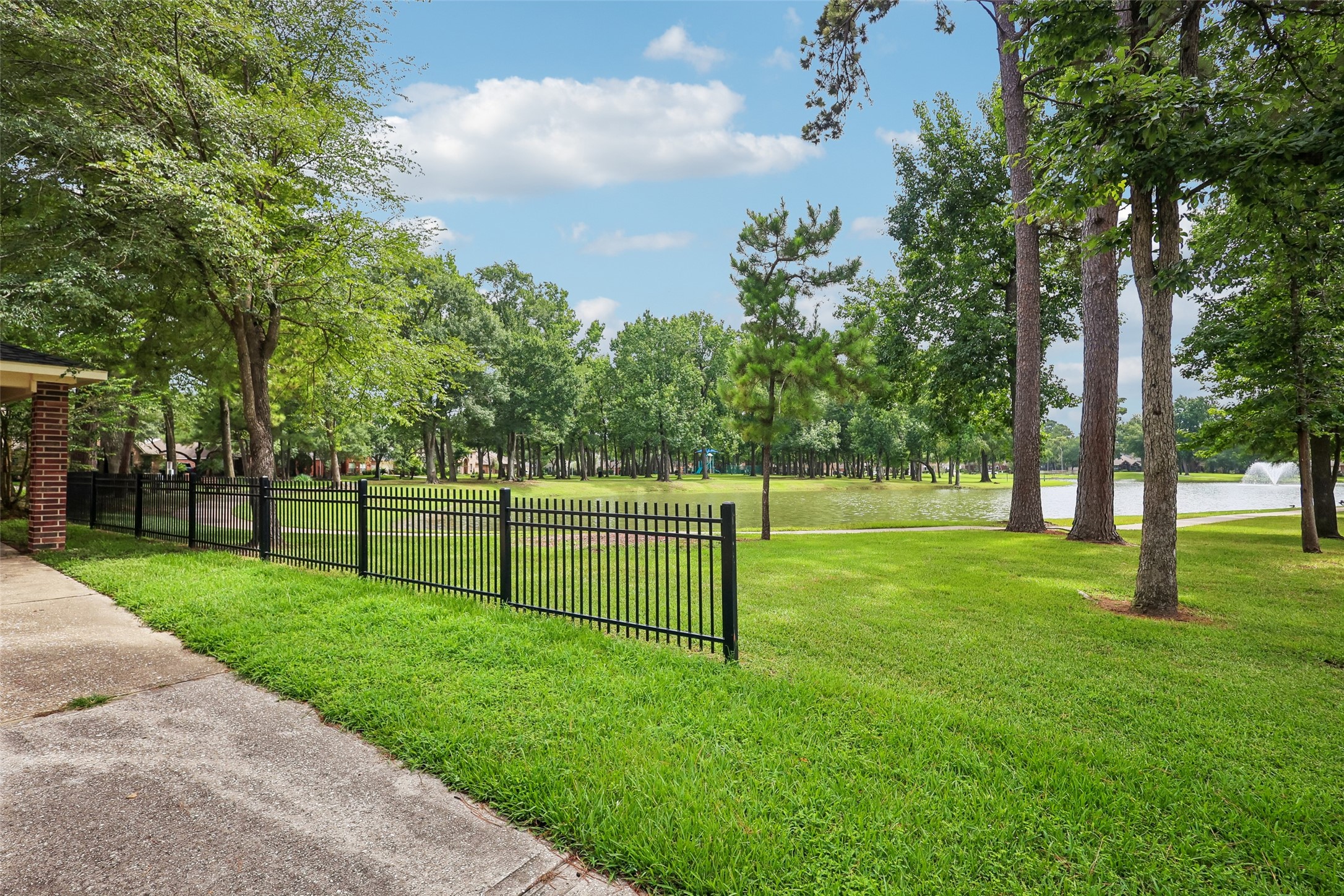 14326 Chartley Falls Drive, Houston, TX 77044 14326 Chartley Falls Drive, Houston, TX 77044