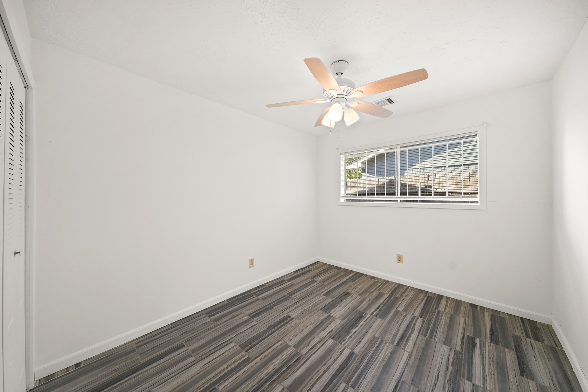 11614 Sandrock Drive, Houston, TX 77048