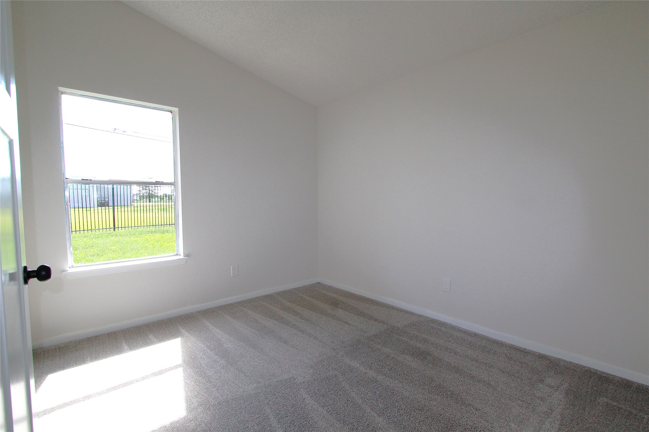 7713 Ellis Drive, Houston, TX 77489
