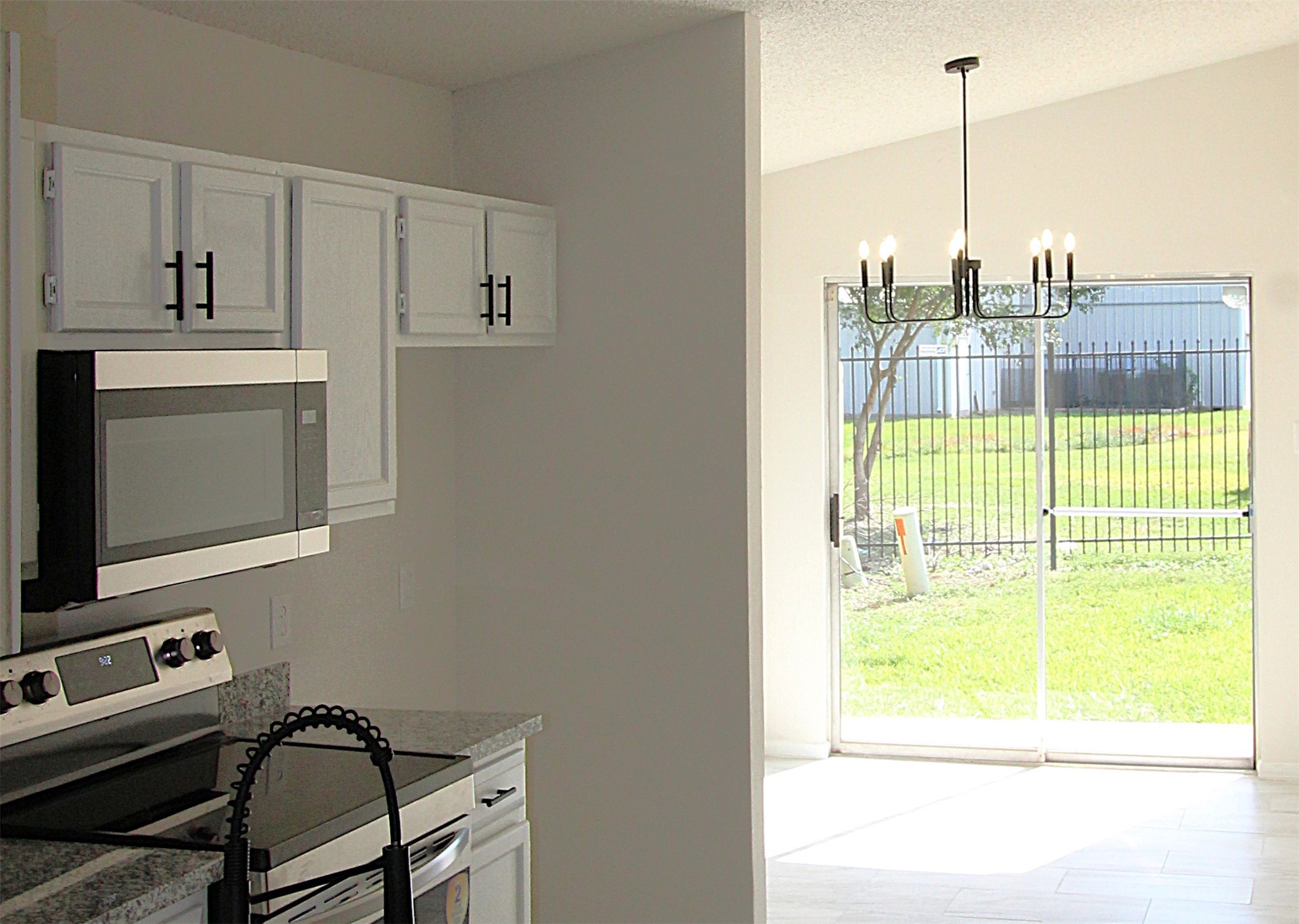 7713 Ellis Drive, Houston, TX 77489