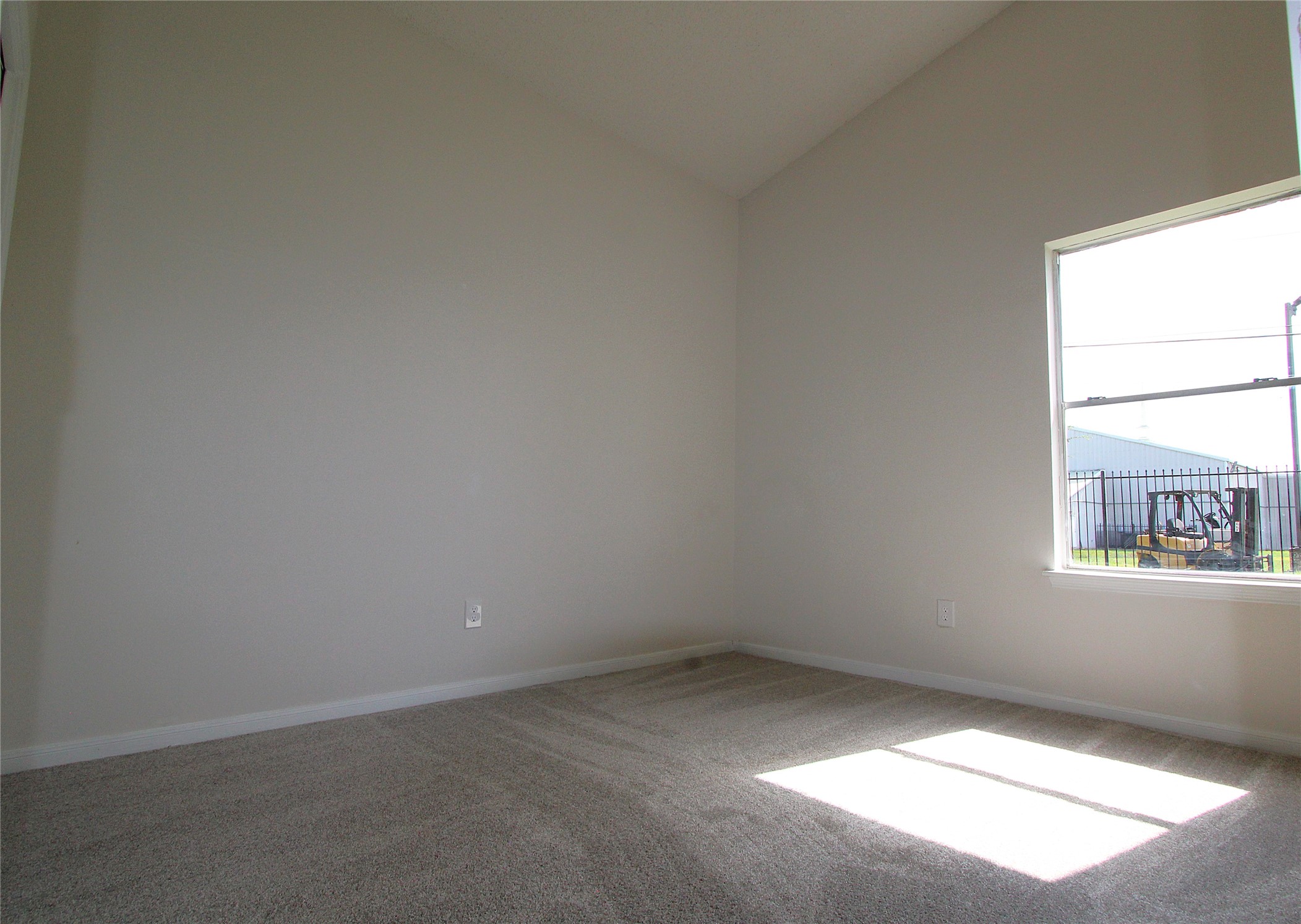 7713 Ellis Drive, Houston, TX 77489