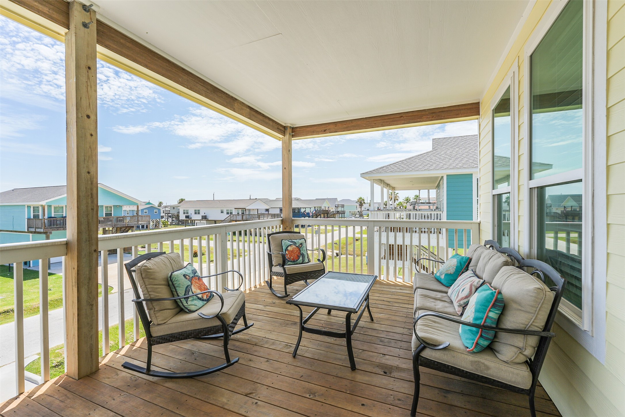 4018 Fort Bend Drive, Galveston, TX 77554