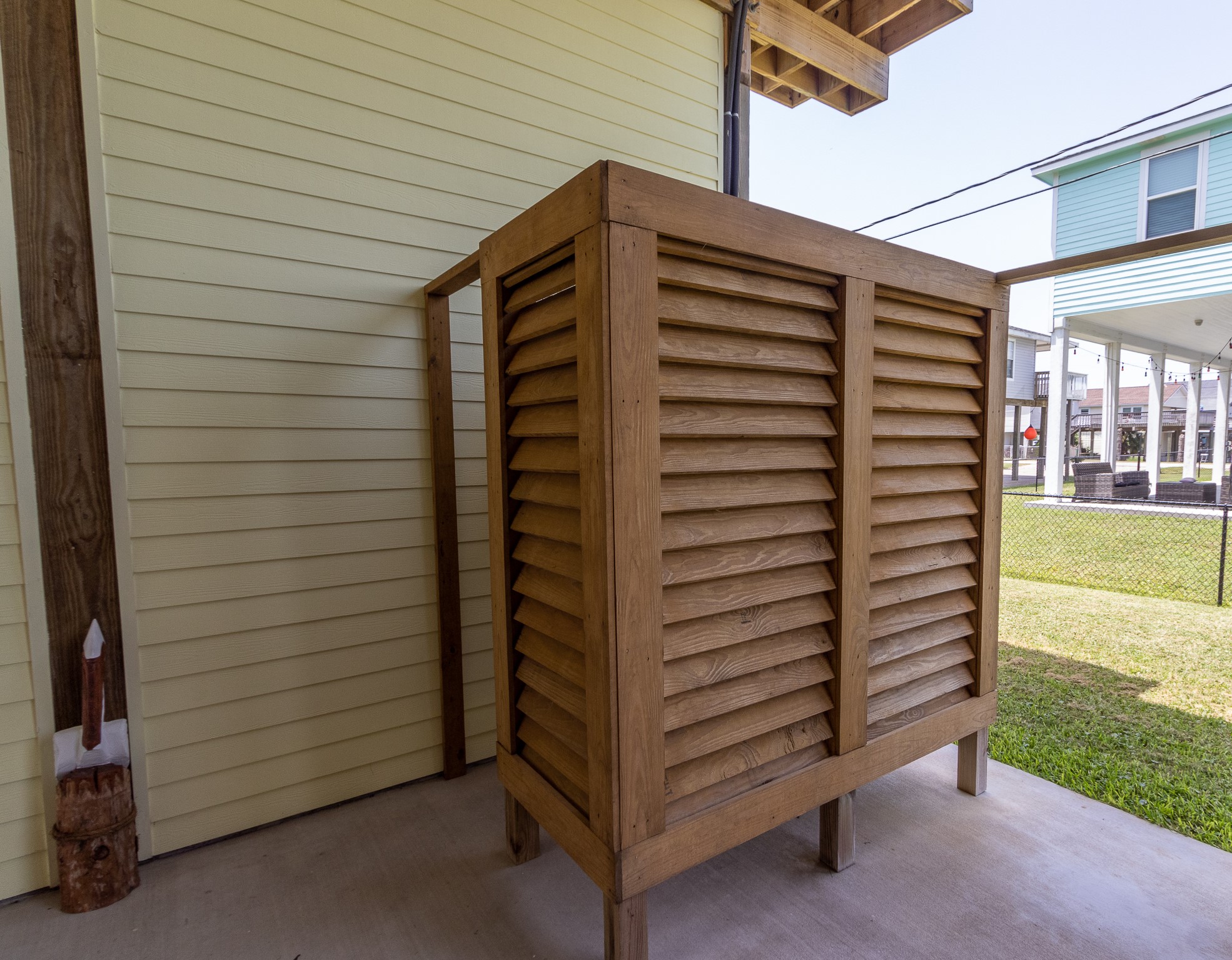 4018 Fort Bend Drive, Galveston, TX 77554