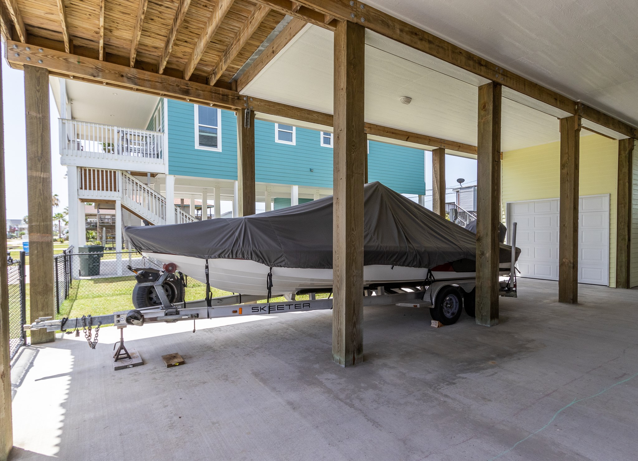 4018 Fort Bend Drive, Galveston, TX 77554