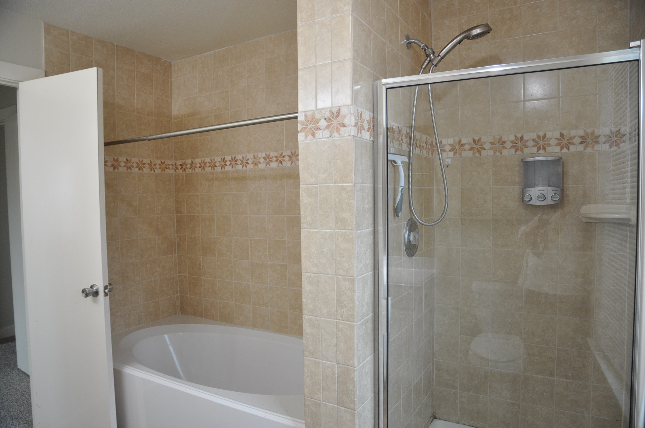 20734 Settlers Lake Circle N, Katy, TX 77449