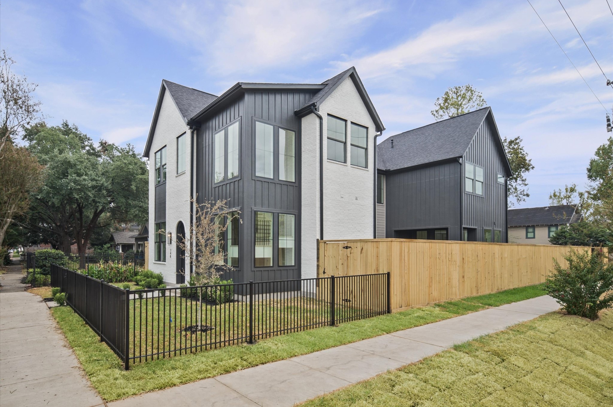 248 W 22nd Street, Houston, TX 77008
