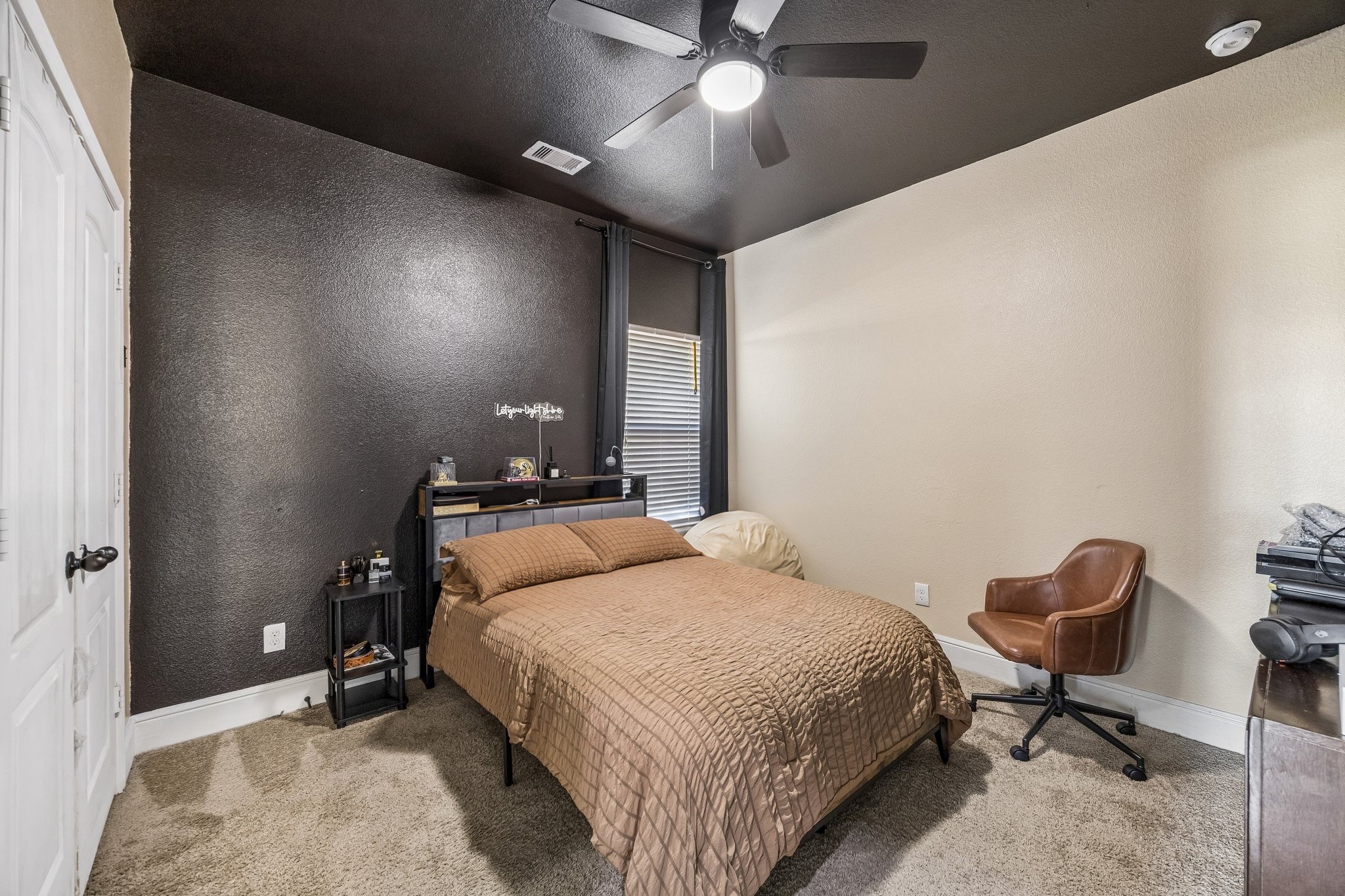 1417 Norman Hill Lane, League City, TX 77573