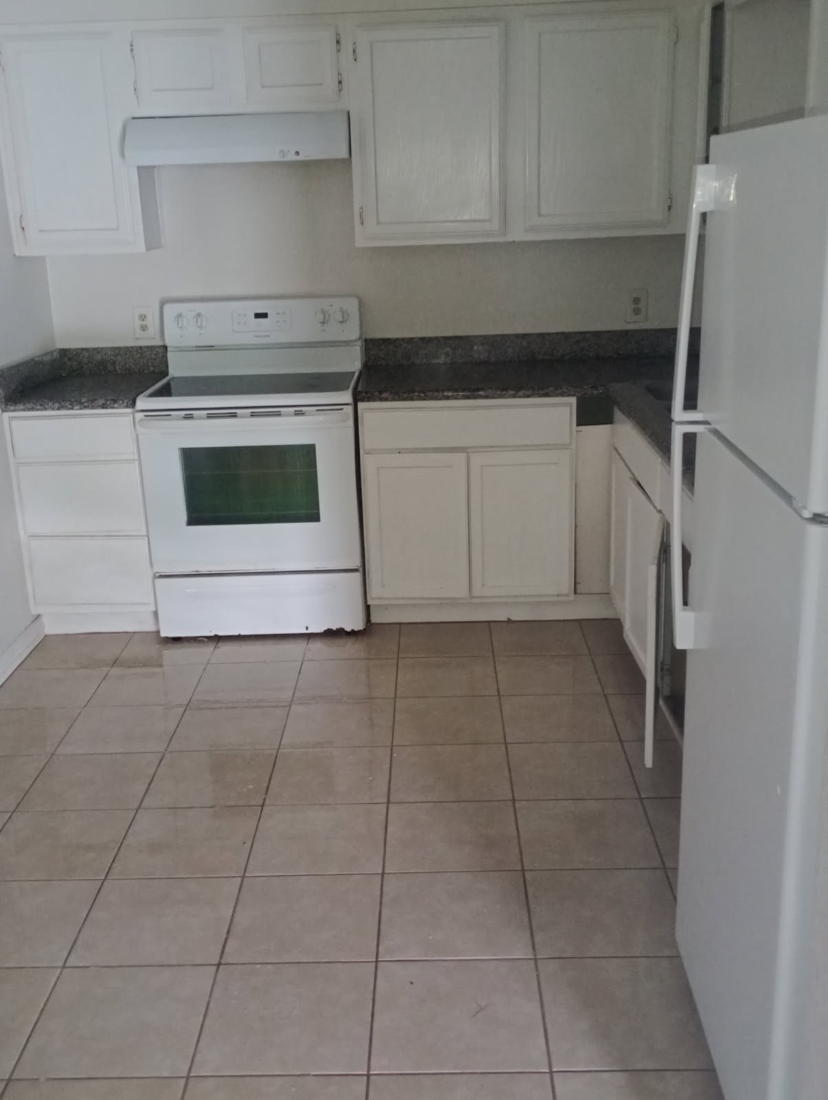 14411 Pine Street, Santa Fe, TX 77517