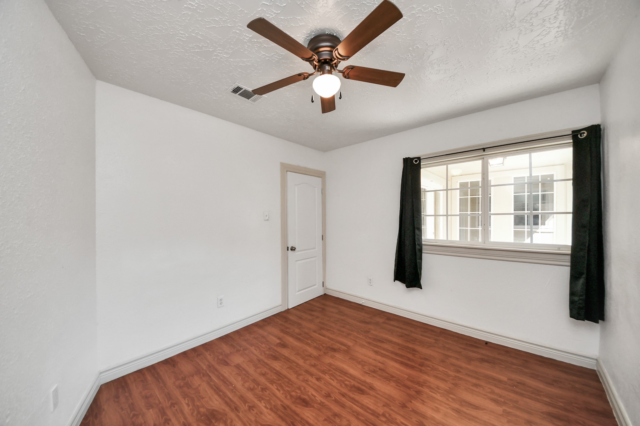 12035 W Marsham Circle, Houston, TX 77066