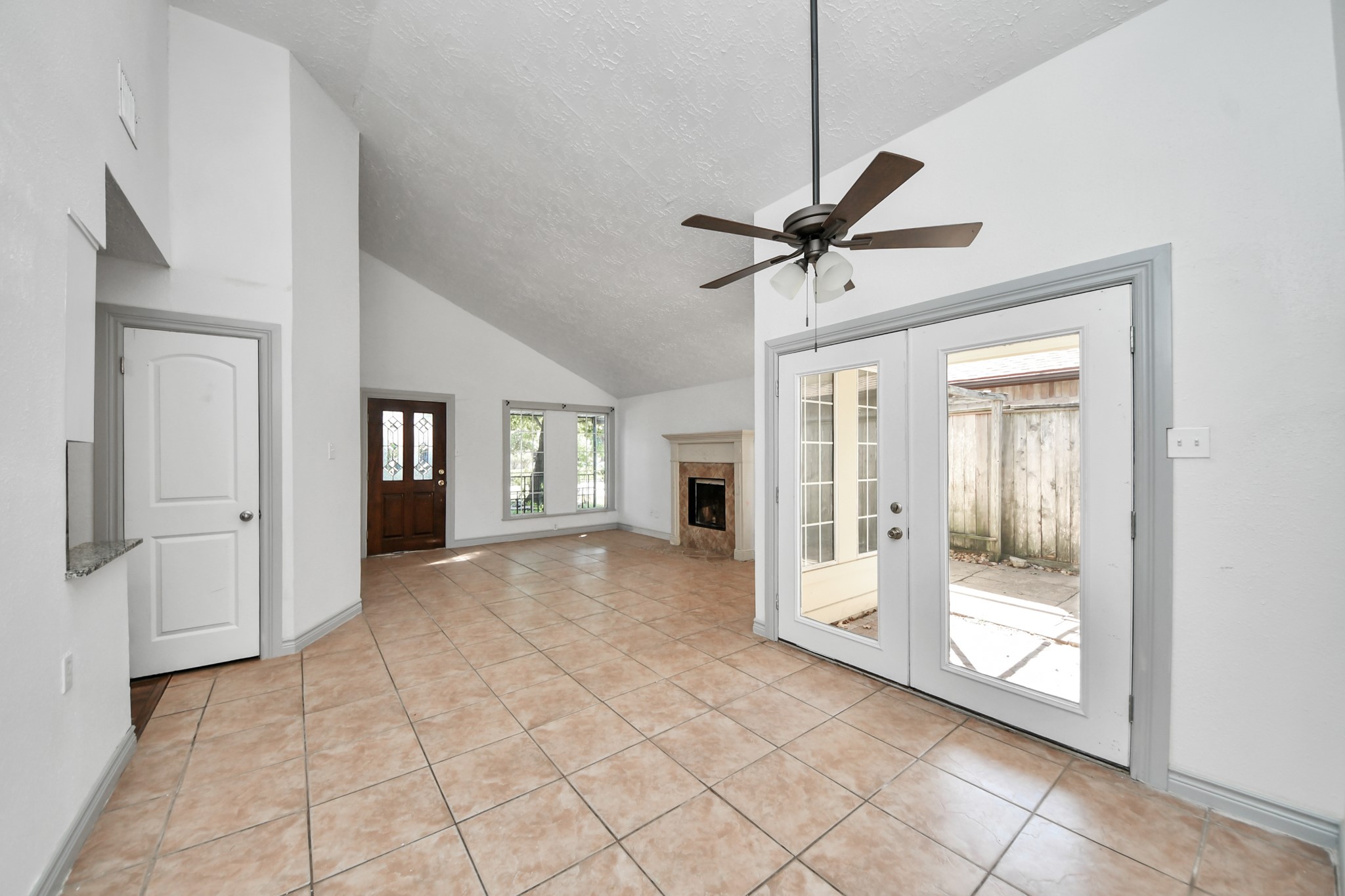 12035 W Marsham Circle, Houston, TX 77066
