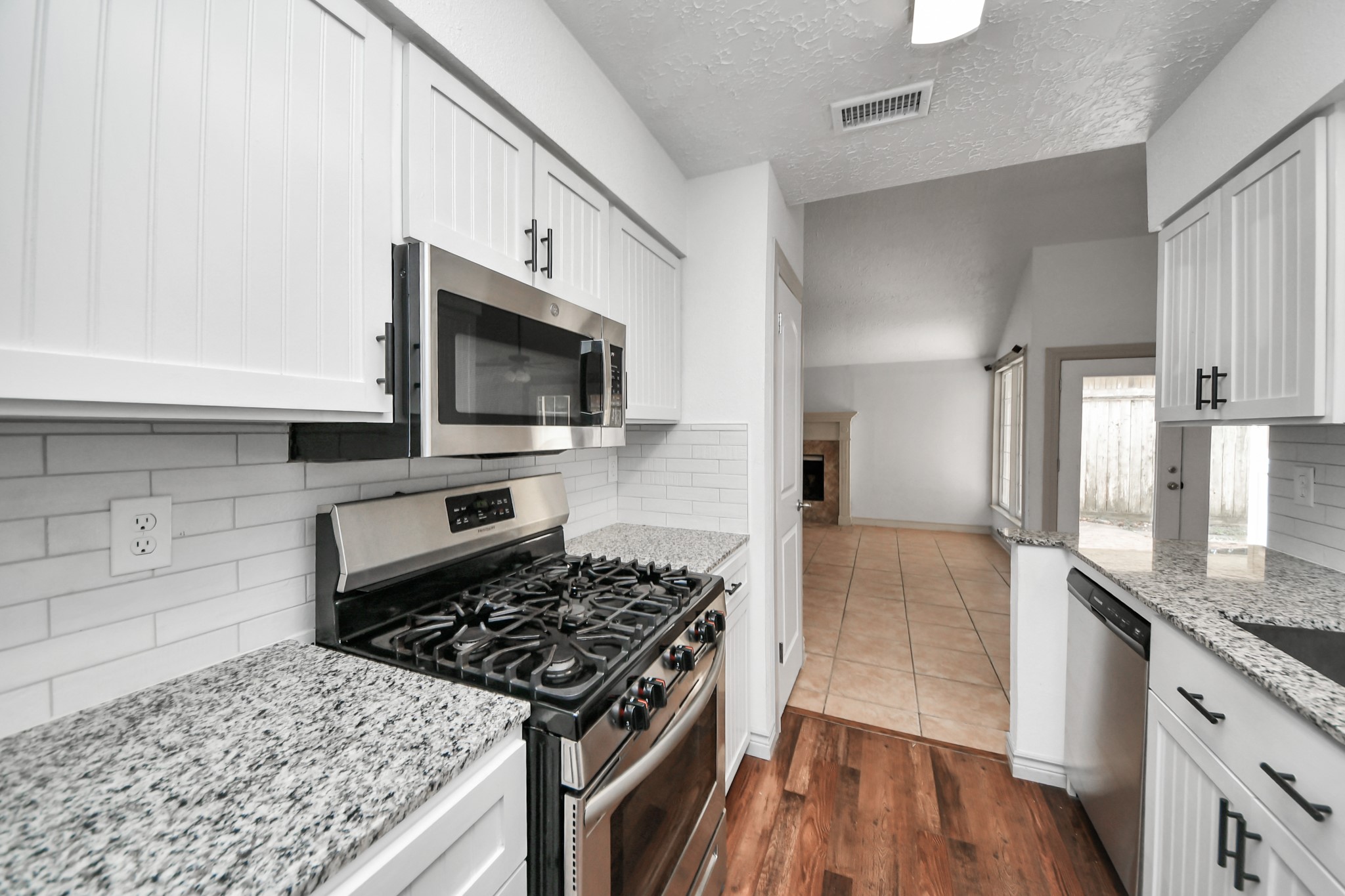 12035 W Marsham Circle, Houston, TX 77066