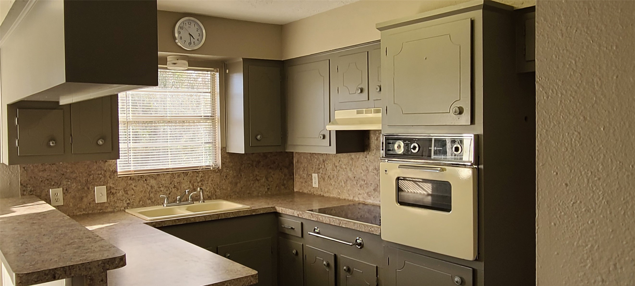 Kitchen Kitchen