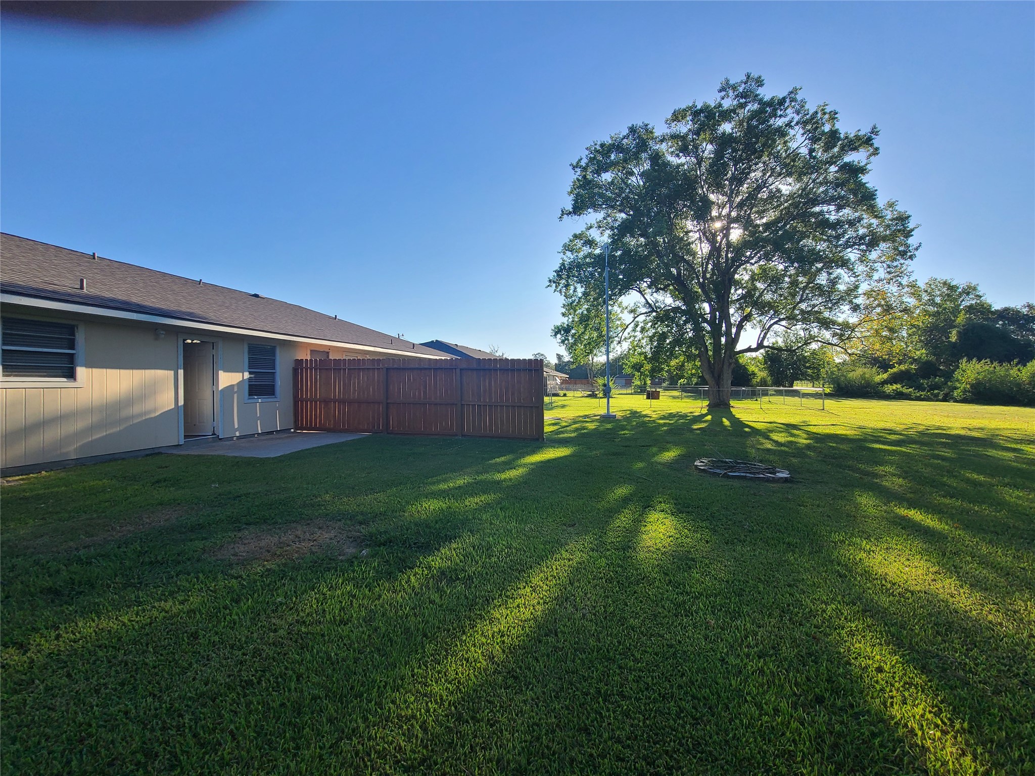 Lots of Room In The Back Yards
