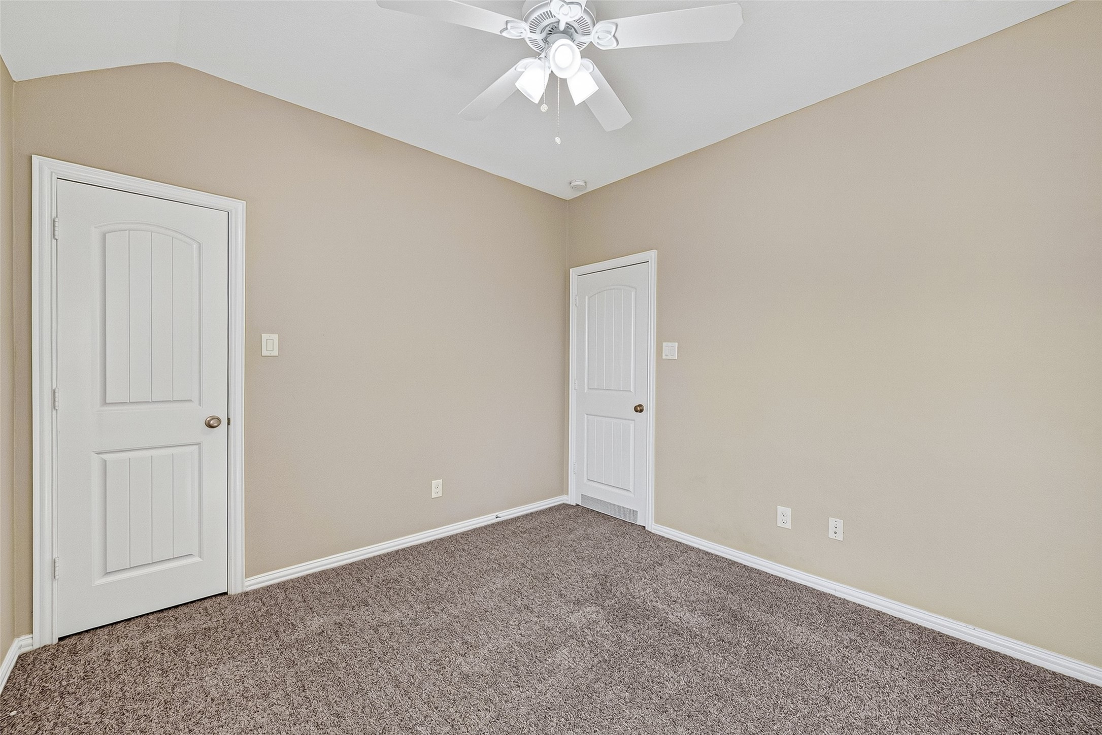 Secondary Bedroom