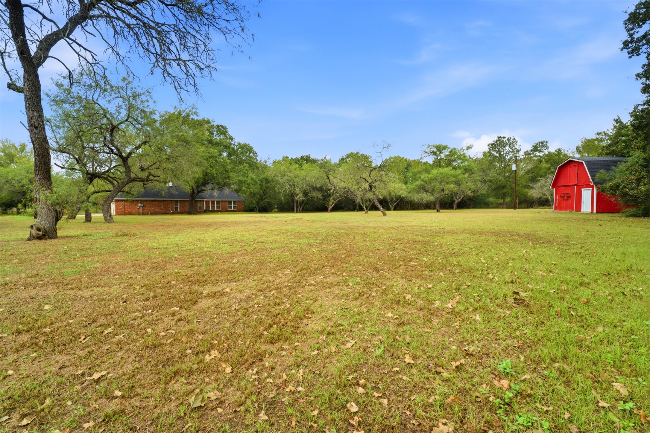 144 Pin Oak Lane, Hempstead, TX 77445