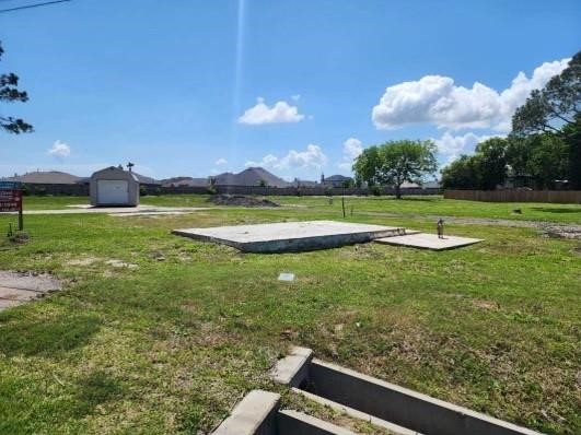 4828 W Bayshore Drive, Bacliff, TX 77518