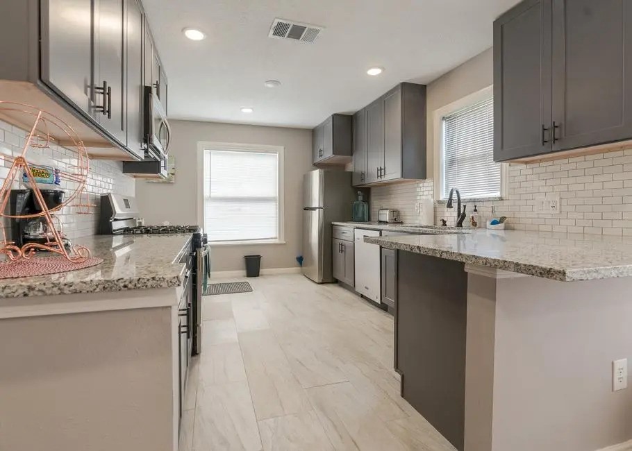 1408 Bowie Drive, Galveston, TX 77551