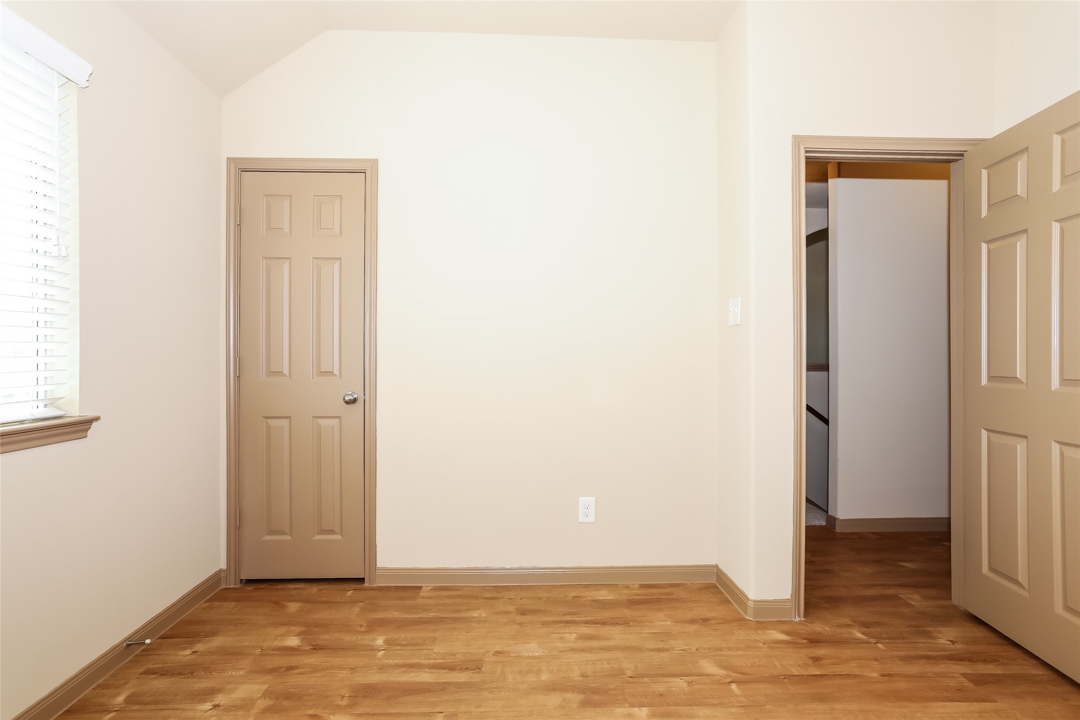Photos may be representative of the floor plan and not the exact home. Finishes, layout, and features of the actual property for lease may vary.