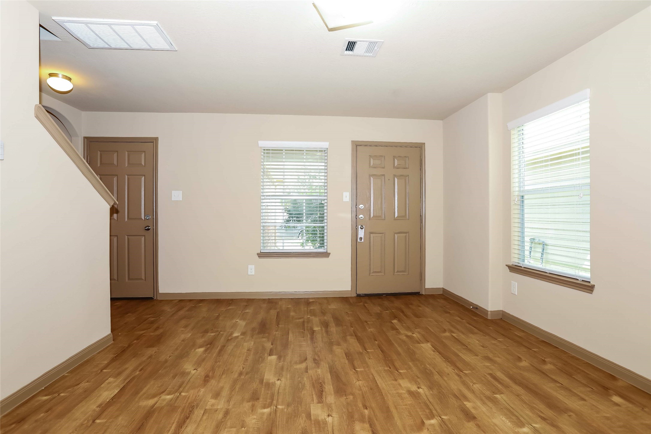 Photos may be representative of the floor plan and not the exact home. Finishes, layout, and features of the actual property for lease may vary.