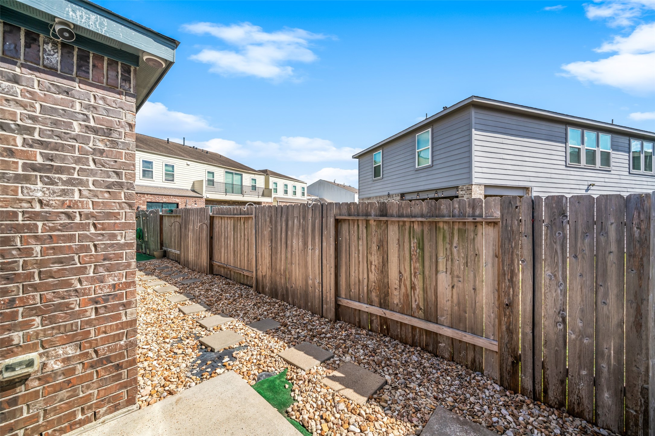 2324 Harmony Glade Lane, Spring, TX 77386