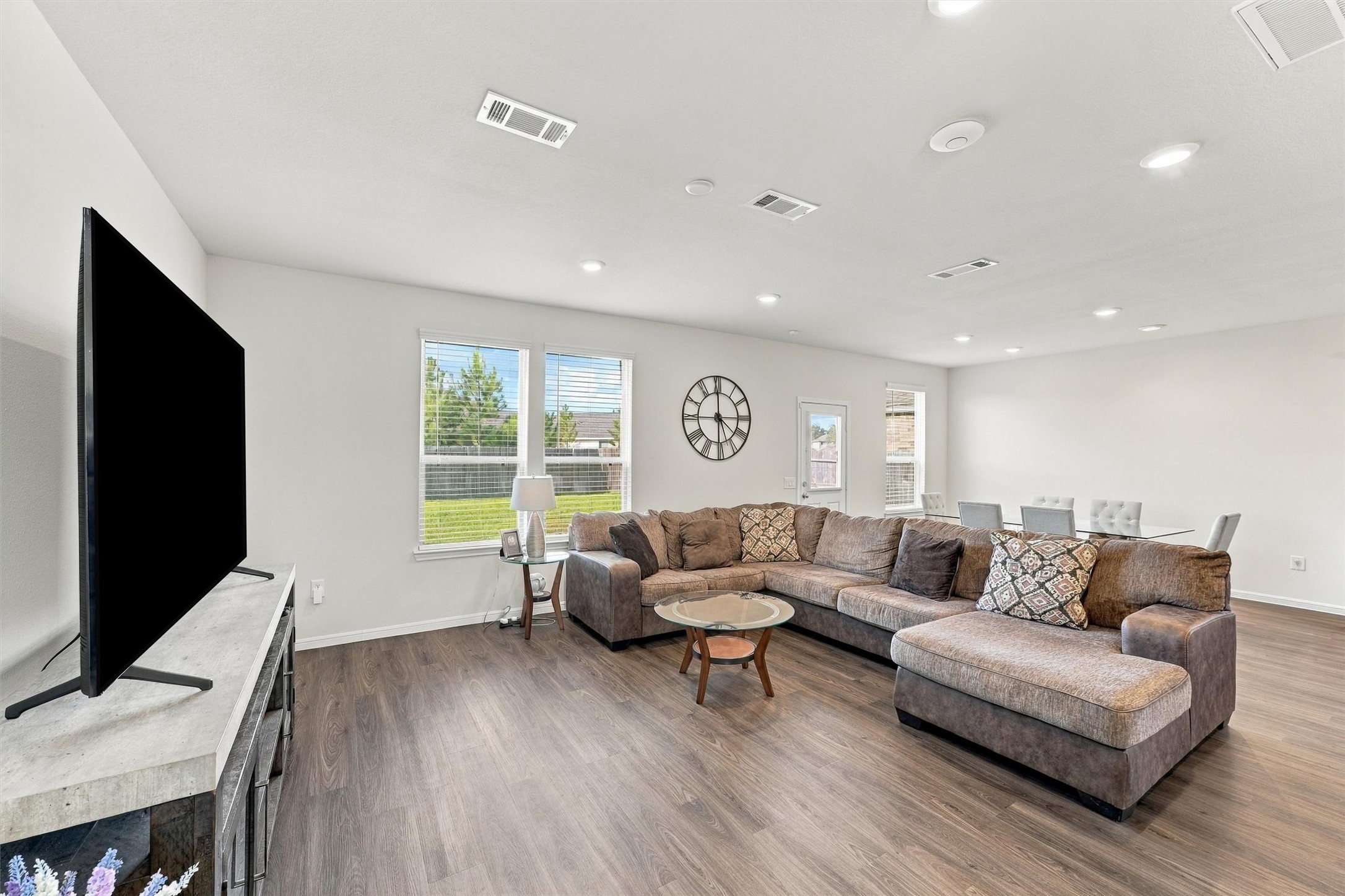 18952 Buckley Oak Drive, New Caney, TX 77357