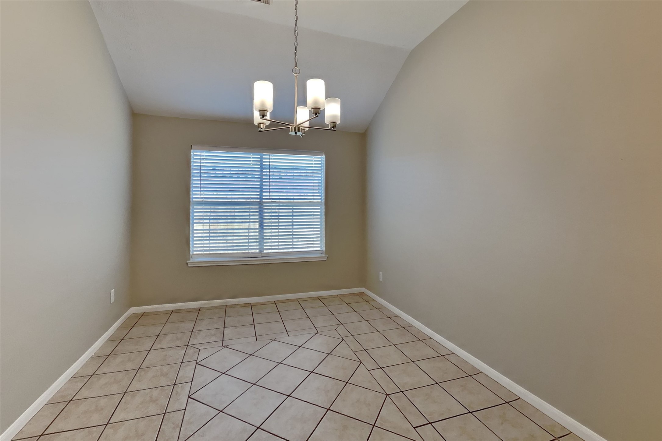 2722 Hidden Spring Vale Drive, Spring, TX 77386