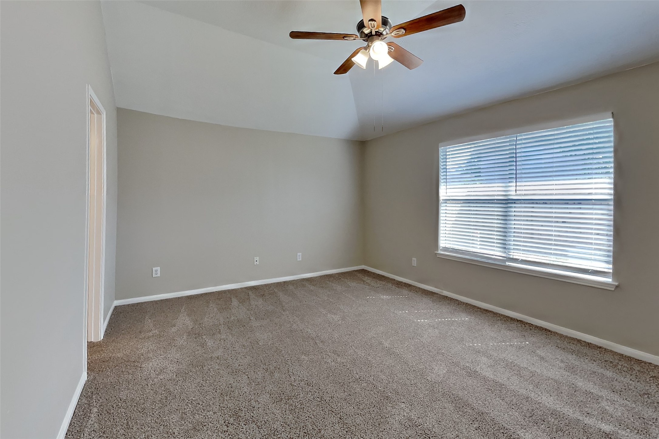 2722 Hidden Spring Vale Drive, Spring, TX 77386