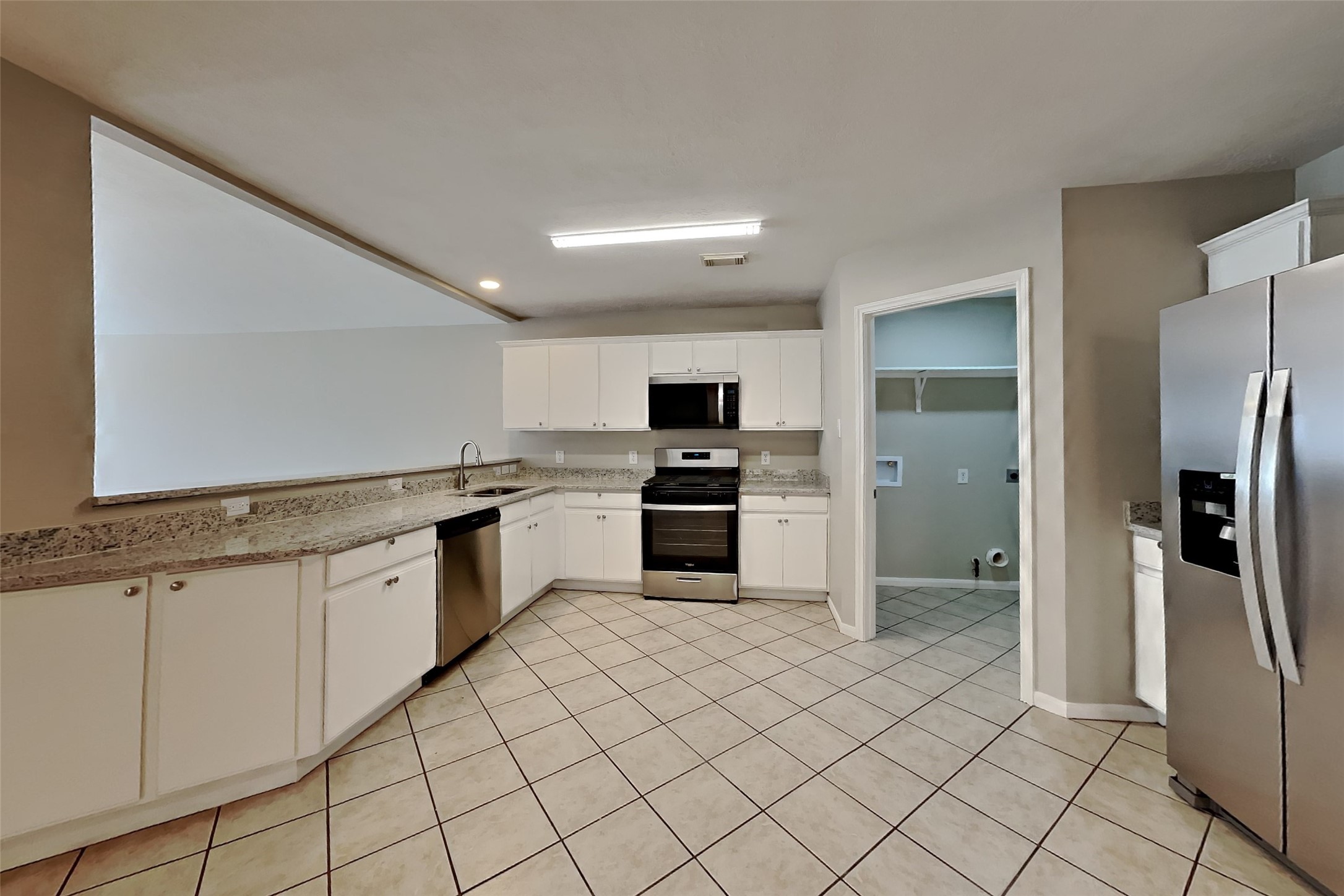 2722 Hidden Spring Vale Drive, Spring, TX 77386