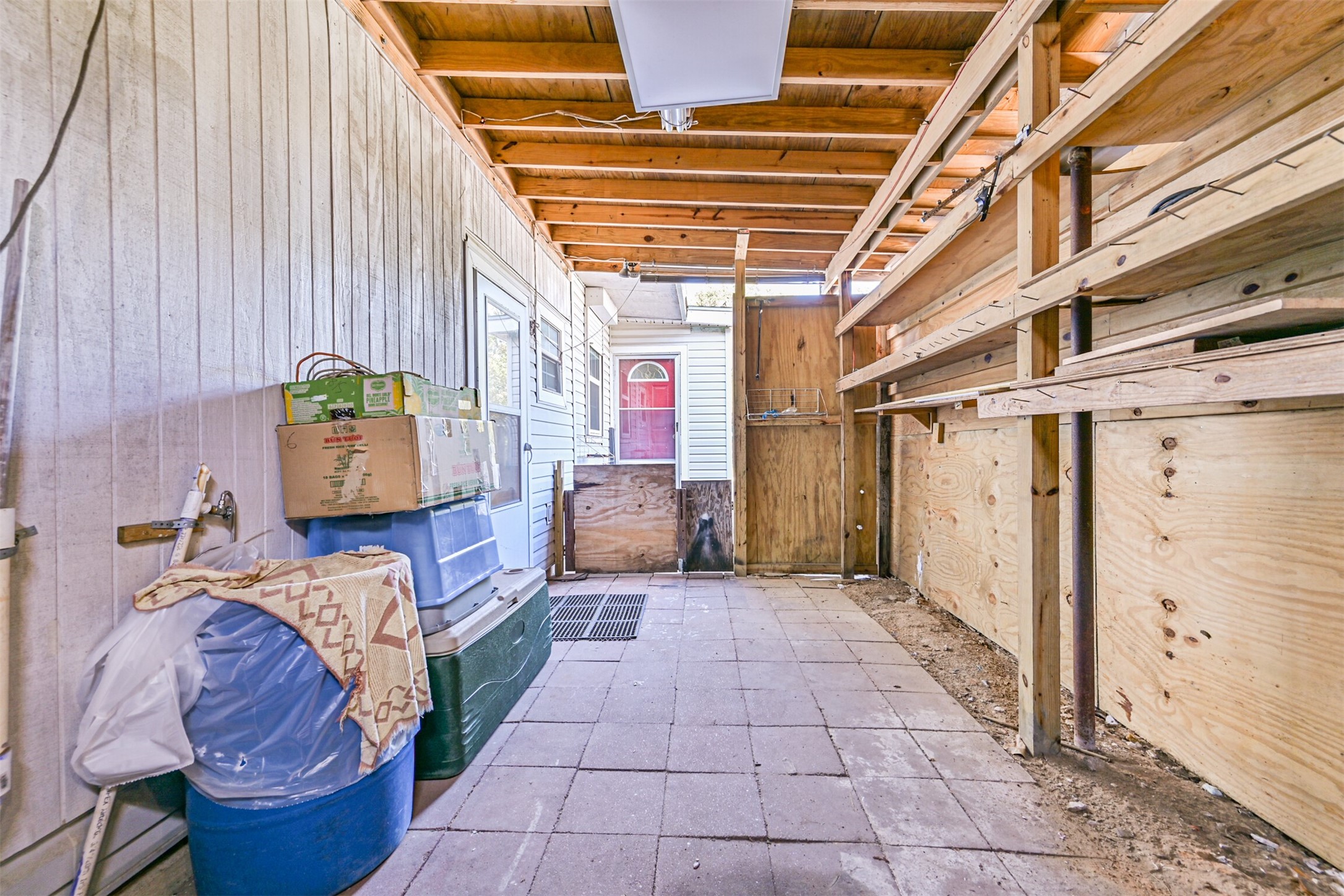 4928 Avenue P, Galveston, TX 77551