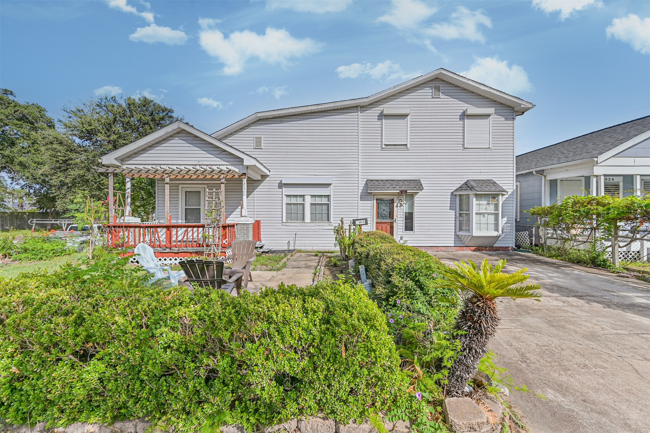 4928 Avenue P, Galveston, TX 77551 4928 Avenue P, Galveston, TX 77551