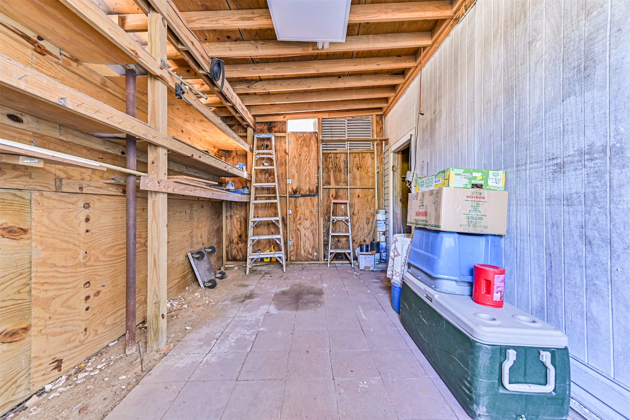 4928 Avenue P, Galveston, TX 77551