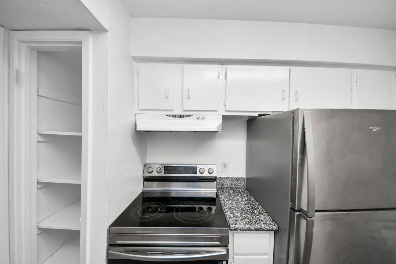 5625 Antoine Drive, #312, Houston, TX 77091
