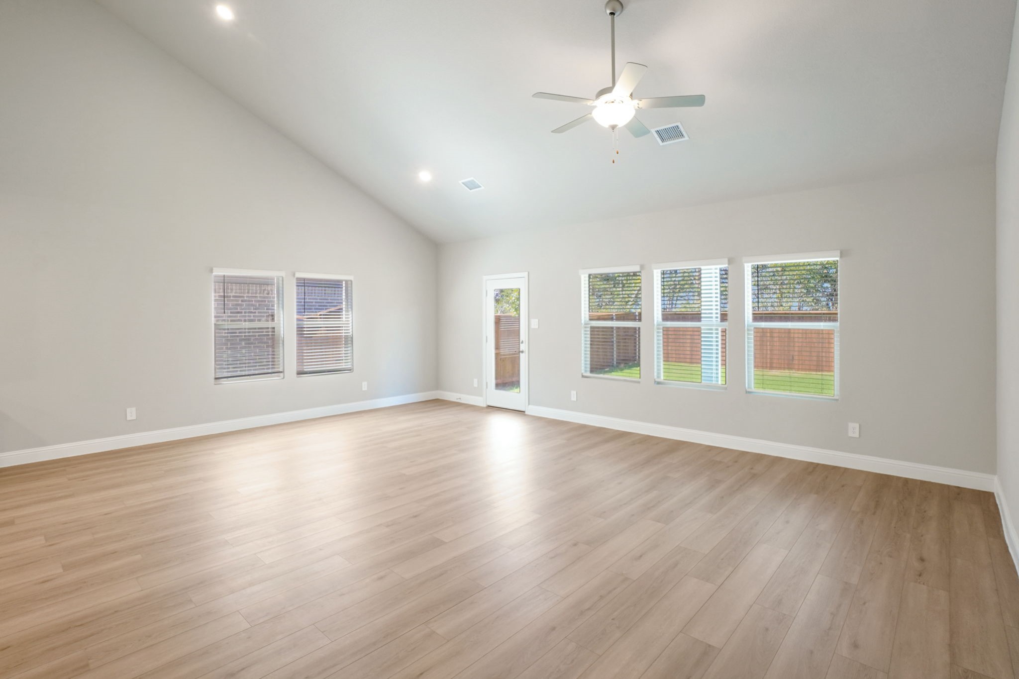 2715 Dark Lantern Lane, Rosenberg, TX 77471